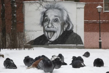 NIJE LOŠE KAD MOZAK OTKAŽE