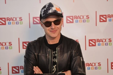 Sale Tropiko imao tremu pred premijeru na Radiju S