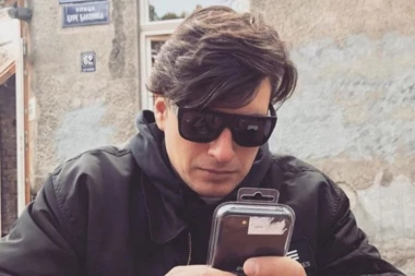 GLUMAC ANDRIJA KUZMANOVIĆ: Samo je kod nas fora pokazivati skup auto