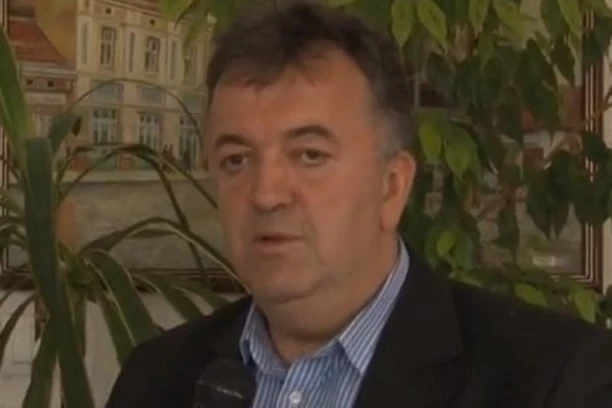 JUTKA PONOVO UHAPŠEN! Bivši predsednik opštine Brus zbog zloupotrebe službenog položaja opet iza rešetaka!