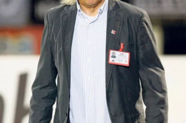 "Mislili smo Kina je daleko, a virus nas surovo kosi!"