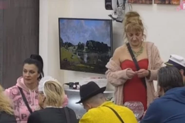 GOCA VOLI PILETINU? Teodorina mama RAZGOLITILA ZADRUGARA!