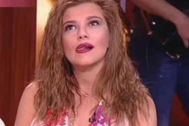 DOK ANDRIJA ZOVE NJENU MAJKU, KIJA I DALJE O SLOBI: Naravno da sam mu ja NAJVEĆA LJUBAV!