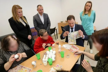 (FOTO) Mali otvorio objekat Centra za smeštaj i dnevni boravak dece i omladine ometene u razvoju u Ovči