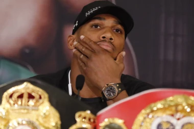 Šta će biti sa mečom Džošue i Fjurija?