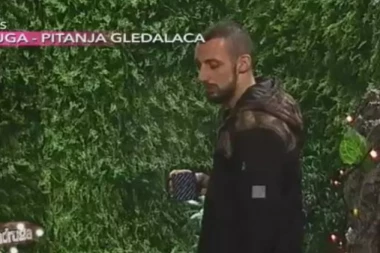 (VIDEO) Đekson otkrio SVOJU TEHNIKU ZA MUVANJE DEVOJAKA!