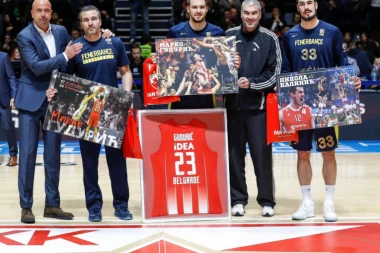 (FOTO, VIDEO) Zvezda nagradila Kalinića, Gudurića i Zimonjića