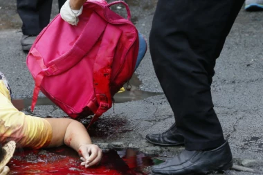 HOROR U TORONTU: Kombijem pokosio pešake, najmanje DEVETORO MRTVIH!