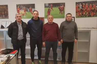 Đukić ima pomoćnika sa A licencom: DELIBAŠIĆ ODBRANIO DIPLOMSKI RAD I POSTAO KVALIFIKOVAN TRENER!