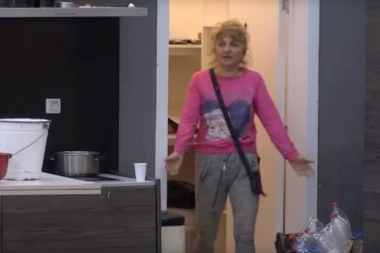 NAPAO JE, A MOŽE MAJKA DA MU BUDE: Učesnik "Zadruge" BRUTALAN PREMA GOCI!