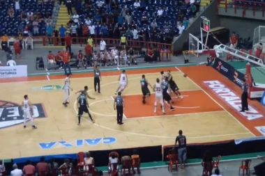 (VIDEO) Brazilci primenjuju svoj patent "lude trojke"