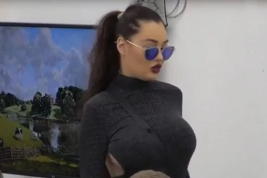 NE MOŽE DA MU OPROSTI: Ana objasnila šta se dešava između JANJUŠA I NJE!