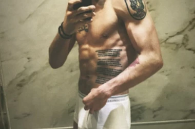 Veljko Ražnatović FRAJER GODINE, ova bivša zadrugarka je bacila oko na njega!