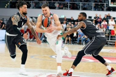 (VIDEO) NEDOVIĆ NE MOŽE SAM: Bamberg pobedio Unikahu