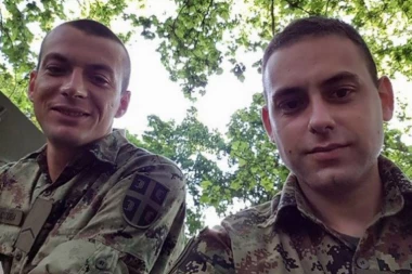 (FOTO) OVO SU VOJNICI IZ NEGOTINA KOJI SU DILOVALI KOKAIN!