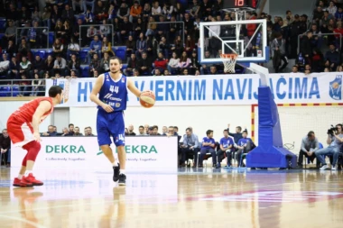 (VIDEO) Zvezda potonula u Baru, MORNAR VRATIO SERIJU U BEOGRAD!