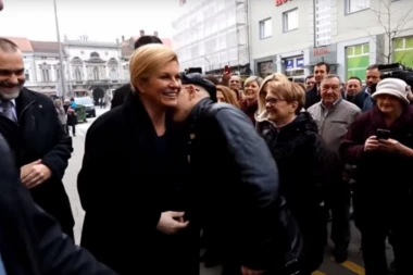 (VIDEO) Nije se nadala: KARLOVČANIN NA BLEF POLJUBIO KOLINDU U VRAT!