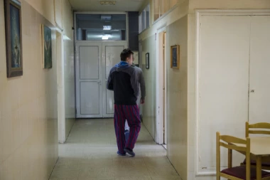 Svaki 4. Srbin izgleda kao pušten iz "Laze", a nas je i dalje sramota da tražimo pomoć psihijatra!