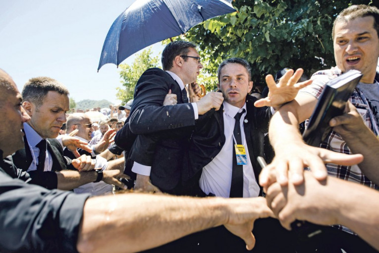 Ponavlja se suđenje za napad na Vučića u Potočarima