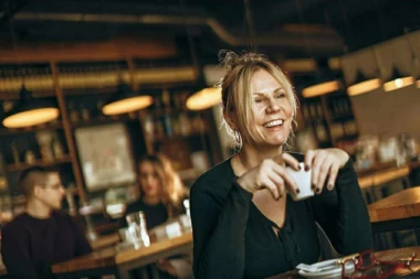 KNJIŽEVNO VEČE POSVEĆENO GLAVNOM GRADU!