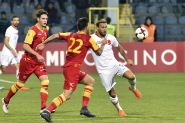 CRNOGORCI PROTIV ZAPADNE ALIJANSE: F*ck Nato pact!