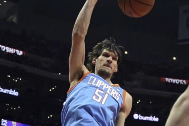 (FOTO) BOBI NA LOGU NBA LIGE!