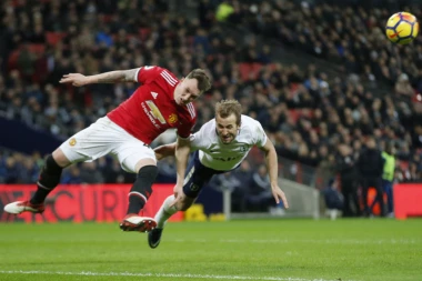 NOVI UGOVOR: Džons u Junajtedu do 2023. godine