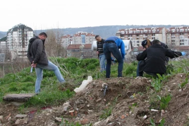(FOTO) UPUCAN muškarac pronađen mrtav na Keju!