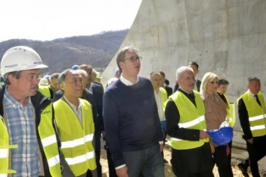 KINA VUČIĆU: Želimo još jače veze sa Srbijom!