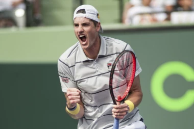 Izner nema dilemu: NOLE ĆE SE VRATITI, ON JE NAJBOLJI TENISER IKADA!
