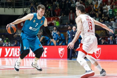 (VIDEO) Dončić haubica: OVO JE TROJKA KOJA JE ZVEZDAŠIMA SLOMILA SRCE!