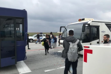 PANIKA NA AERODROMU: Sudar dva autobusa - DEVETORO povređenih!