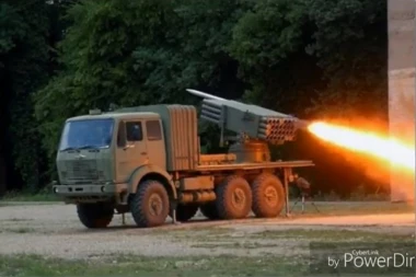 (VIDEO) NAORUŽANJE SRBIJE NIKAD JAČE: Za našu armiju stiže moćni BACAČ RAKETA!