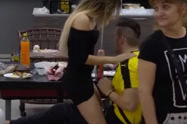 LUNA I SLOBA SE VAĆARILI, Kija ležala u BLIZINI!