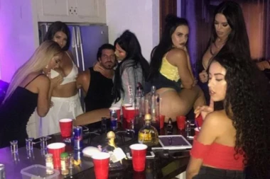 Žena bahatog Kendimena kaže da voli da ga DELI SA 30 DEVOJAKA!