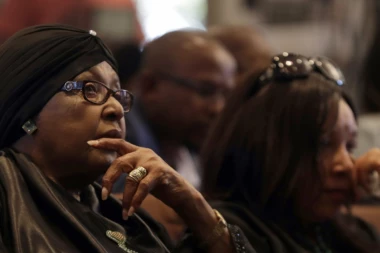 Preminula bivša supruga Nelsona Mandele