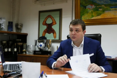 Vazura napravio rezime: KLUB FINANSIJSKI STABILAN, POTREBNA NAM JE OPET GRUPNA FAZA LE!