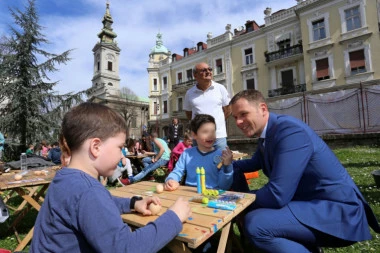 Siniša Mali: Deca su temelj našeg društva