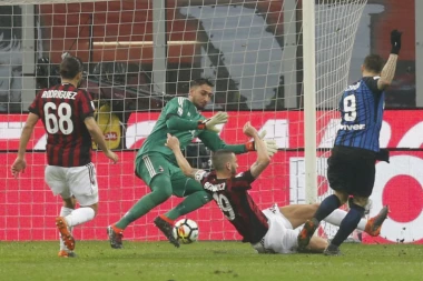 (VIDEO) REMI U DERBIJU DELA MADONINA: Milan i Inter igrali bez golova