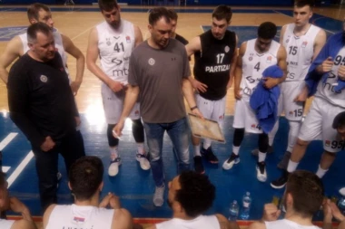 PRVI PORAZ CRNO-BELIH U CRNOJ GORI: Sutjeska nadigrala Partizan