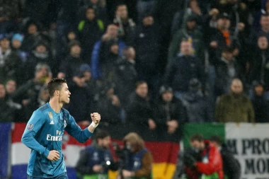 (VIDEO) MAJSTORIJA: Ronaldo je magiju izveo i dan pre meča!