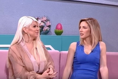 URNEBESNA DARA: TUCALA SAM SE SA DEČACIMA ISPRED ZGRADE!