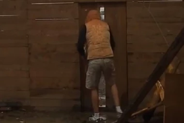 Janjuš pobegao iz Zadruge zbog Ane Korać?!