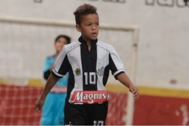 (VIDEO) Devetogodišnjak već nadmašio i Nejmara!