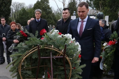 Dan sećanja na početak Drugog svetskog rata: MALI I ĐORĐEVIĆ POLOŽILI VENCE NA NOVOM GROBLJU