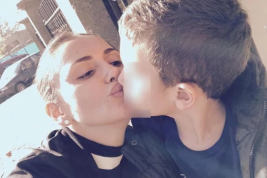 ŠTA ĆE REĆI MUSTAFA? Eminin sin doživeo NEZGODU dok je bio s njom na putu!