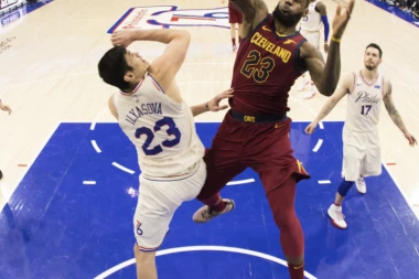 (VIDEO) UŽIVAJTE: Pogledajte 10 najboljih poteza prošle noći u NBA ligi