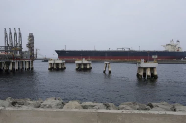 Jadransko more prepuno nafte: Niko ne zna šta je uzročnik zagađenja