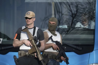 LJUDI SU BEŽALI, VRIŠTALI: Ispovesti očevidaca napada u Minsteru