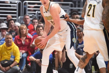 (VIDEO) Jokićeva borba za plej-of prikazana na duhovit način